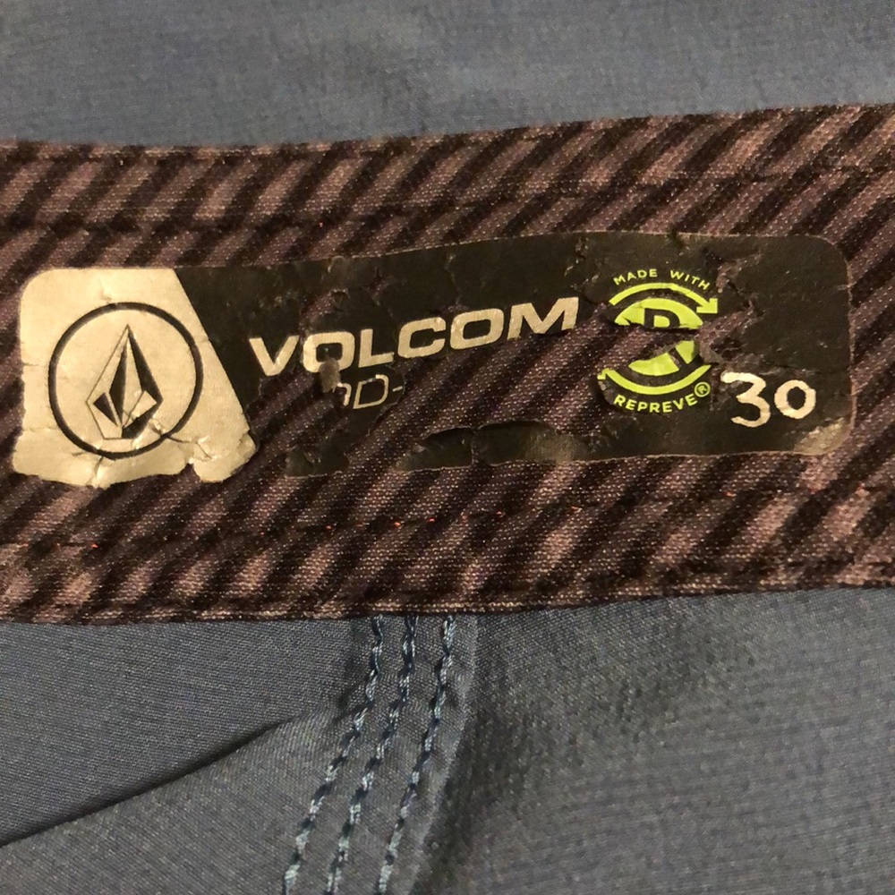Volcom | Mod Tech Board Shorts | 30 - Picture 5 of 5
